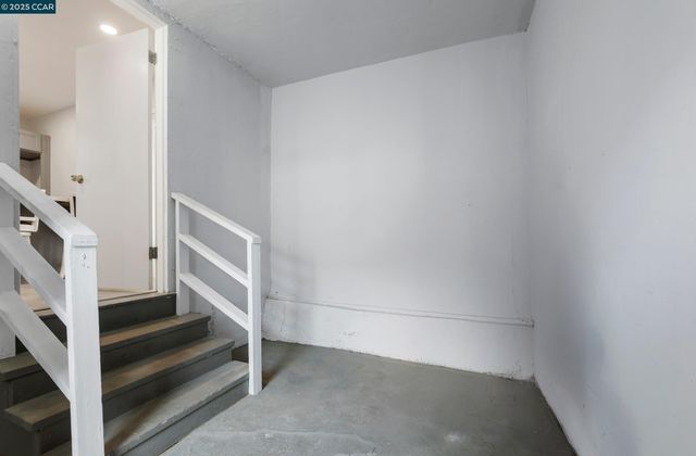 9028 A St, Oakland, CA 94603