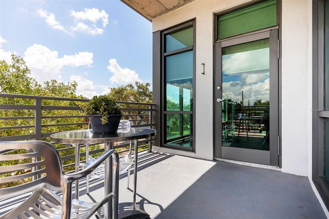 10 N SUMMERLIN AVENUE 14, Orlando, FL 32801