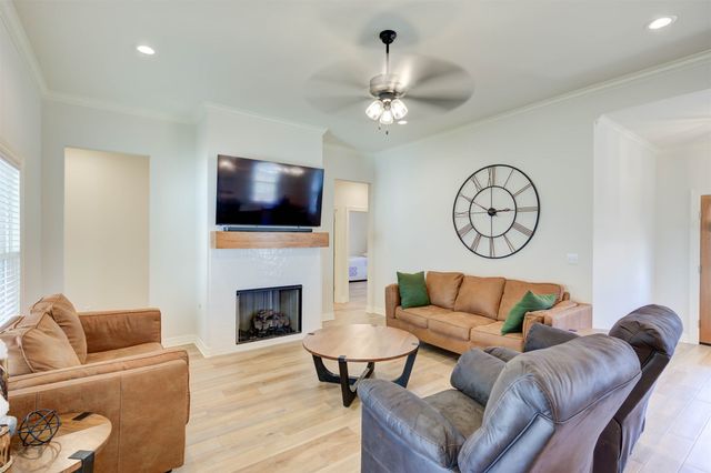 4960 Laurel Circle, Shreveport, LA 71107