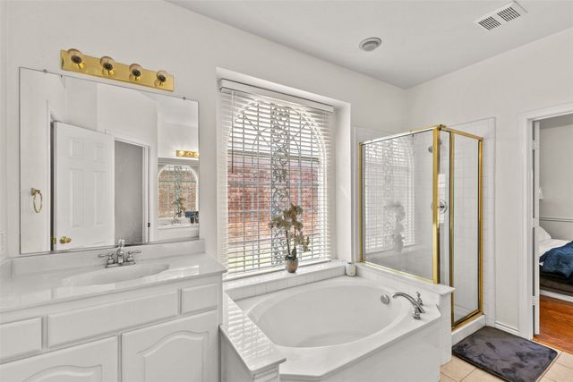 5231 Kathry Drive, Grand Prairie, TX 75052