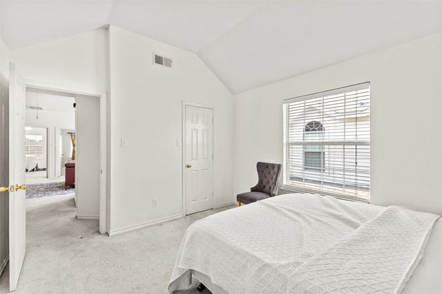 5231 Kathry Drive, Grand Prairie, TX 75052