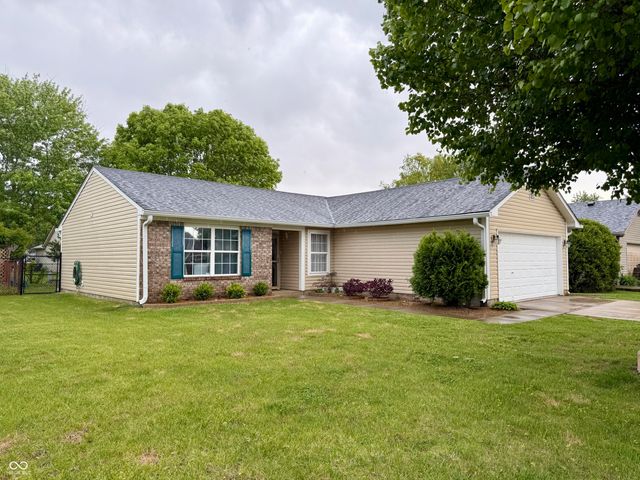 79 Meadow Creek East Boulevard, Whiteland, IN 46184