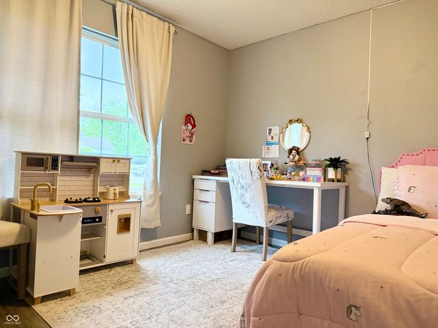 79 Meadow Creek East Boulevard, Whiteland, IN 46184