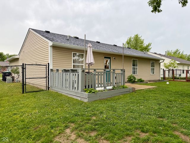 79 Meadow Creek East Boulevard, Whiteland, IN 46184