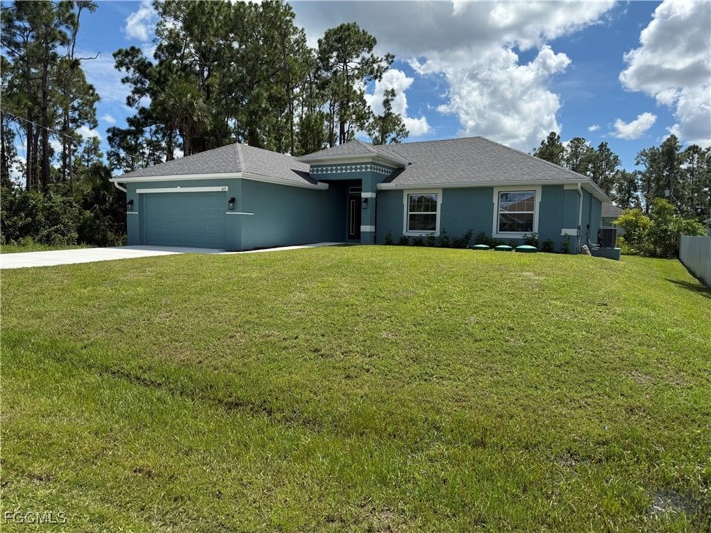 475 Westdale AVE, Lehigh Acres, FL 33972