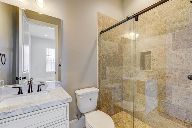 2769 Freund Street, Houston, TX 77003