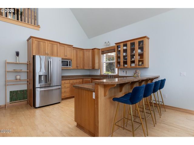 5340 HAYSTACK Dr, Neskowin, OR 97149