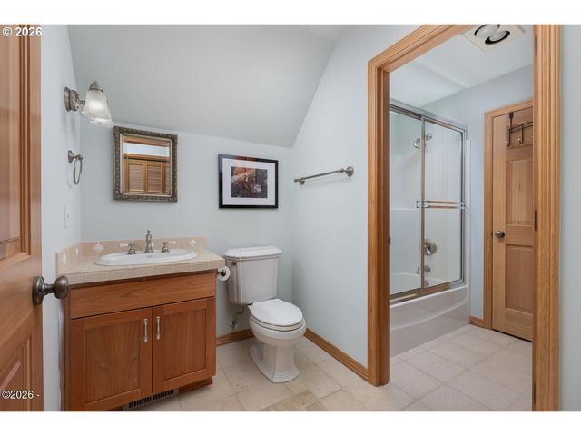 5340 HAYSTACK Dr, Neskowin, OR 97149