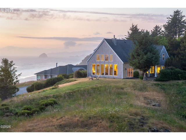 5340 HAYSTACK Dr, Neskowin, OR 97149
