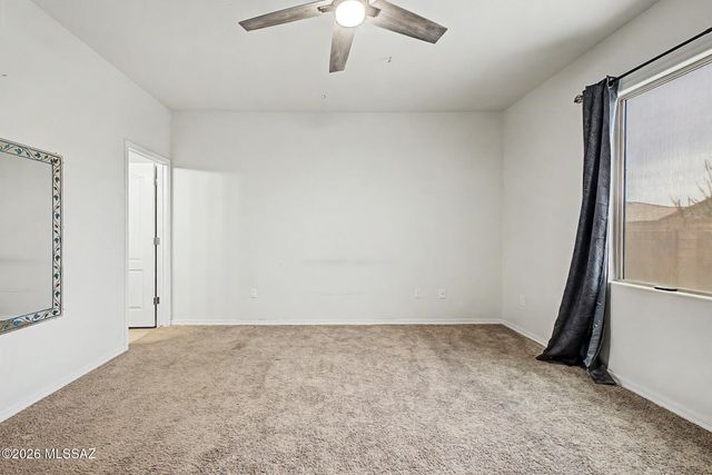 11377 W Folsom Point Drive, Marana, AZ 85658