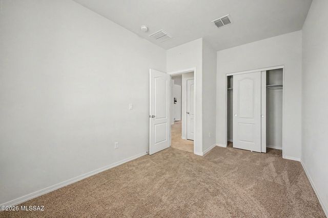 11377 W Folsom Point Drive, Marana, AZ 85658