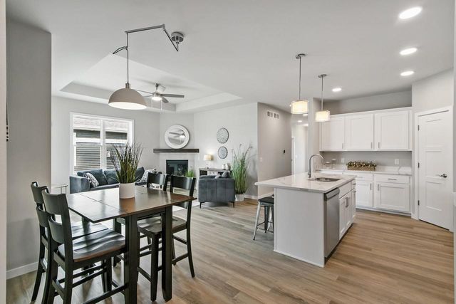 2860 Wild Goose Way, Stoughton, WI 53589