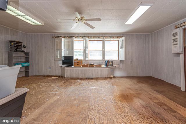 17 BURLEY ST, Berlin, MD 21811