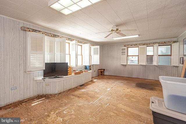 17 BURLEY ST, Berlin, MD 21811