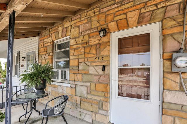 153 SPRING GARDEN ST, Leesport, PA 19533