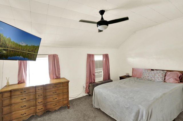 153 SPRING GARDEN ST, Leesport, PA 19533