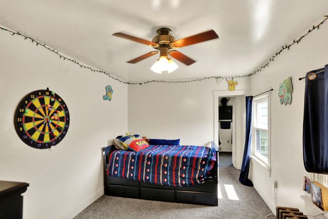 153 SPRING GARDEN ST, Leesport, PA 19533
