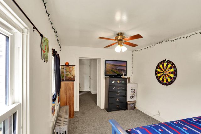 153 SPRING GARDEN ST, Leesport, PA 19533