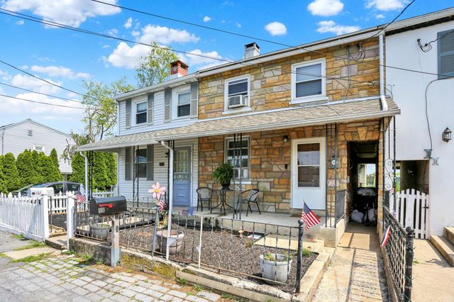 153 SPRING GARDEN ST, Leesport, PA 19533