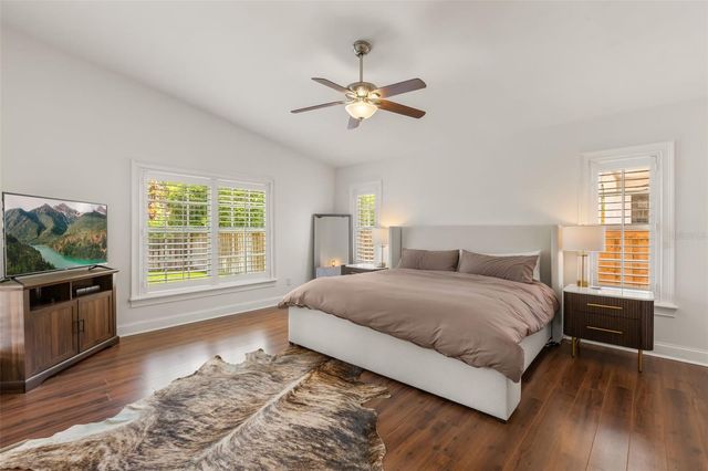 21 E YALE STREET, Orlando, FL 32804