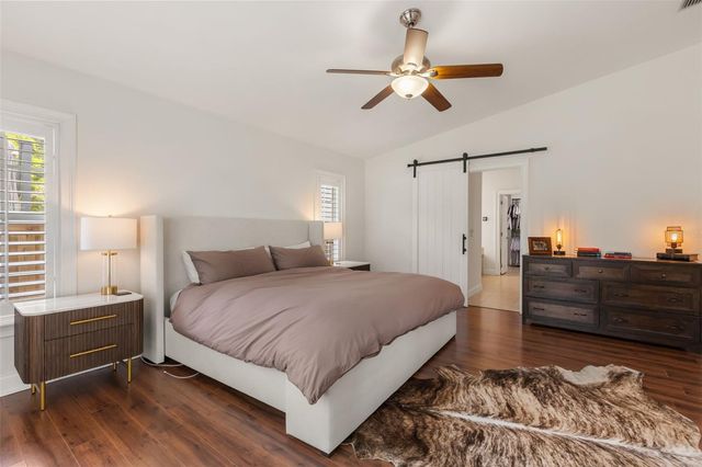 21 E YALE STREET, Orlando, FL 32804
