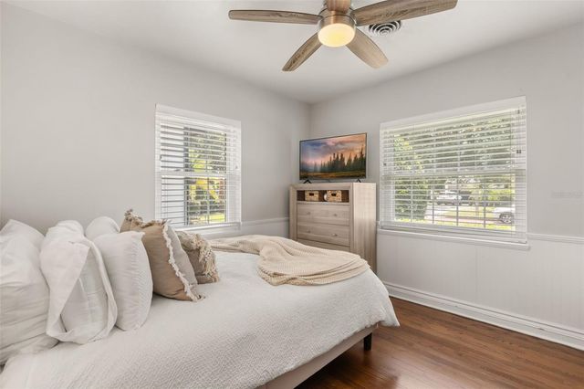 21 E YALE STREET, Orlando, FL 32804