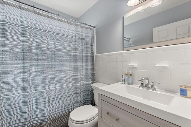 21 E YALE STREET, Orlando, FL 32804