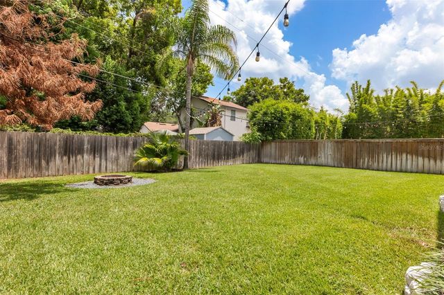 21 E YALE STREET, Orlando, FL 32804