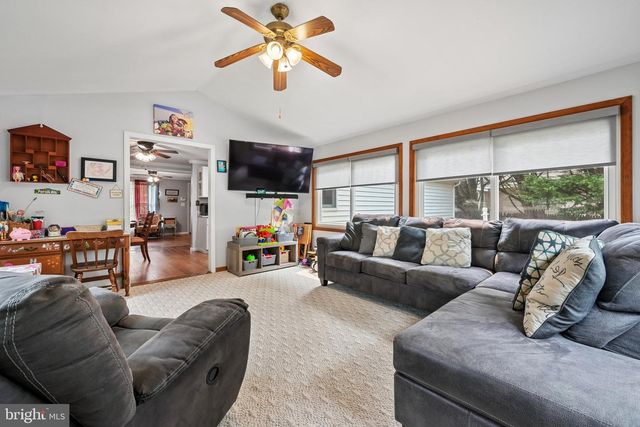 107 DIVISION ST, Little Egg Harbor Twp, NJ 08087