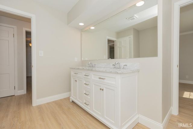 7527 Taylor Circle, Evansville, IN 47715