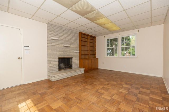 7527 Taylor Circle, Evansville, IN 47715