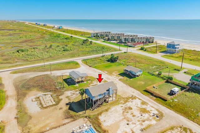 118 Lindrose Street, Freeport, TX 77541