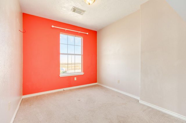 118 Lindrose Street, Freeport, TX 77541
