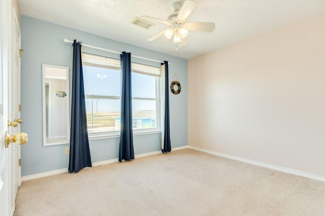 118 Lindrose Street, Freeport, TX 77541