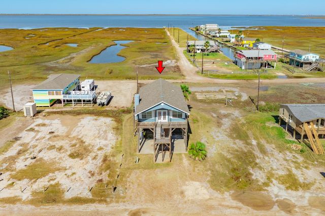 118 Lindrose Street, Freeport, TX 77541