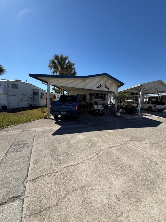 6444 SE 56th Street, Okeechobee, FL 34974