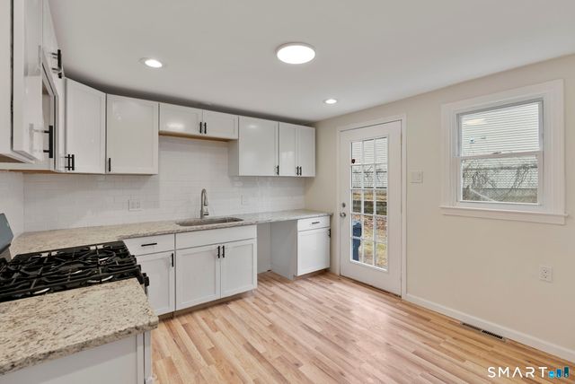 47 Fall Mountain Terrace, Plymouth, CT 06786