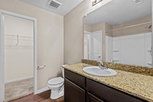 405 Yearwood LN 21C, Jarrell, TX 76537