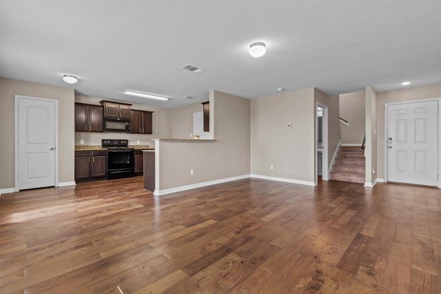 405 Yearwood LN 21C, Jarrell, TX 76537