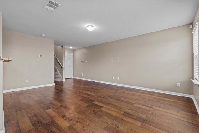 405 Yearwood LN 21C, Jarrell, TX 76537