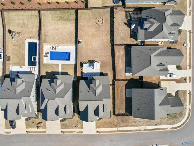 6609 Camilla Drive NW, Madison, AL 35757