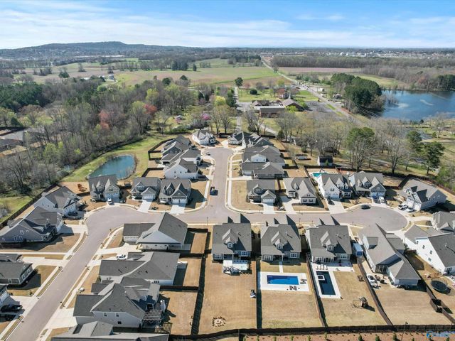 6609 Camilla Drive NW, Madison, AL 35757