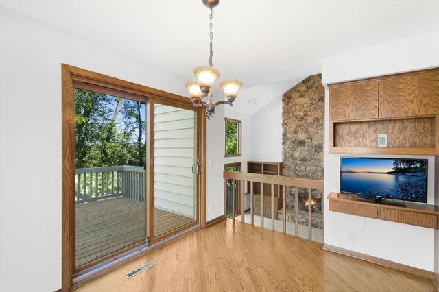 7930 Rhode Island Circle, Bloomington, MN 55438