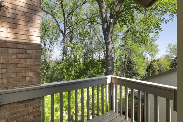 7930 Rhode Island Circle, Bloomington, MN 55438