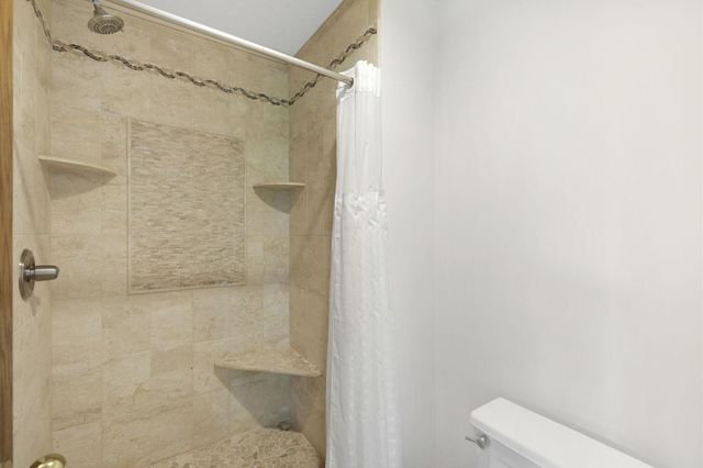 7930 Rhode Island Circle, Bloomington, MN 55438