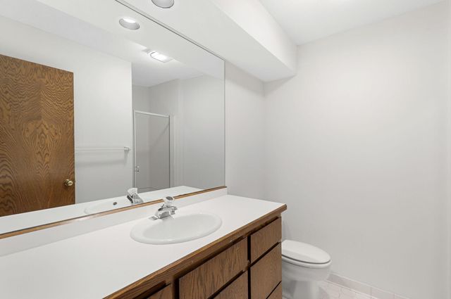7930 Rhode Island Circle, Bloomington, MN 55438