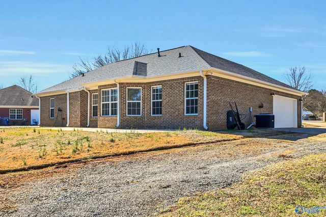 125 Stoney Point Drive, Harvest, AL 35749