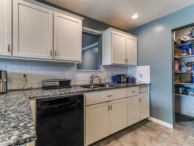 6605 Stonycreek Drive, Oklahoma City, OK 73132