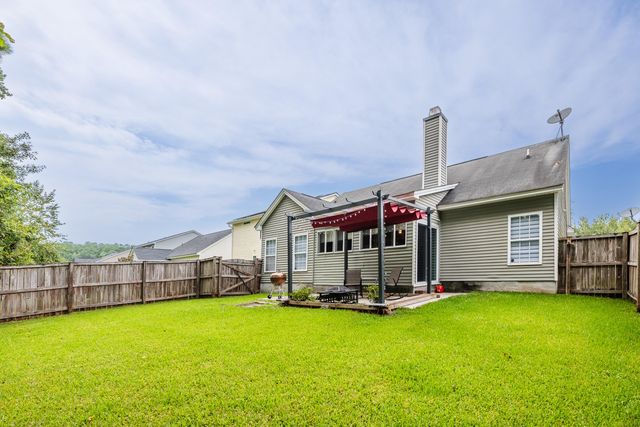 270 Avonshire Drive, Summerville, SC 29483