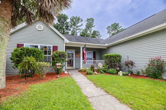 270 Avonshire Drive, Summerville, SC 29483